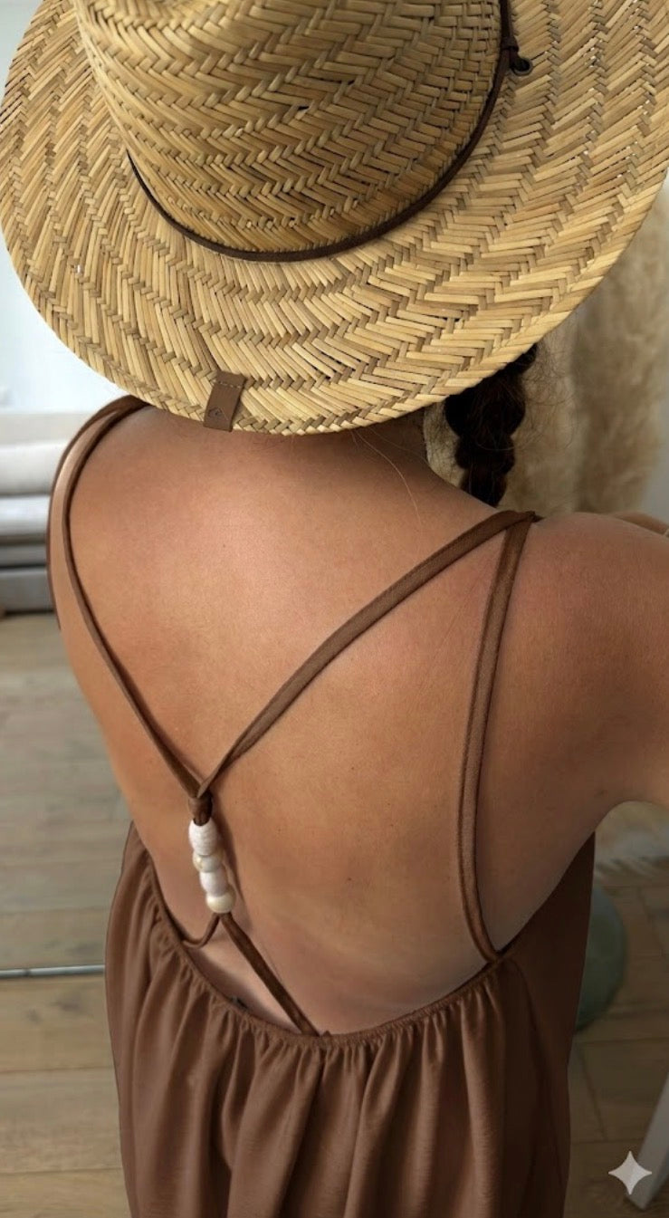 Robe longue dos nu marron ( précommande )