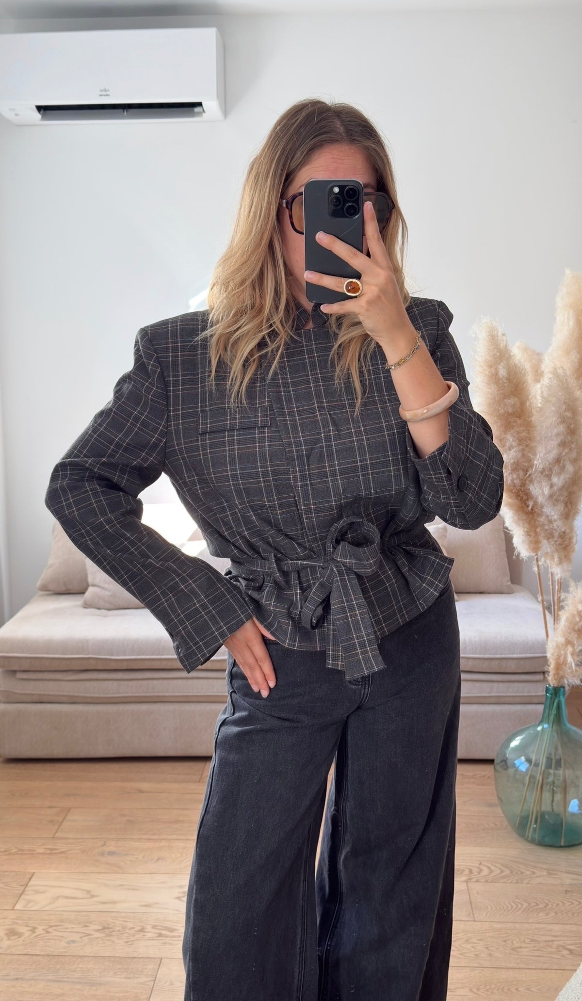 PAULA - blazer court ceinturé à carreaux