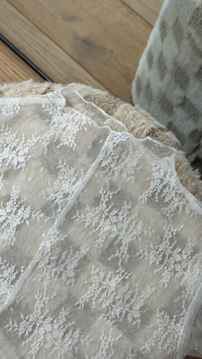 Top en dentelle