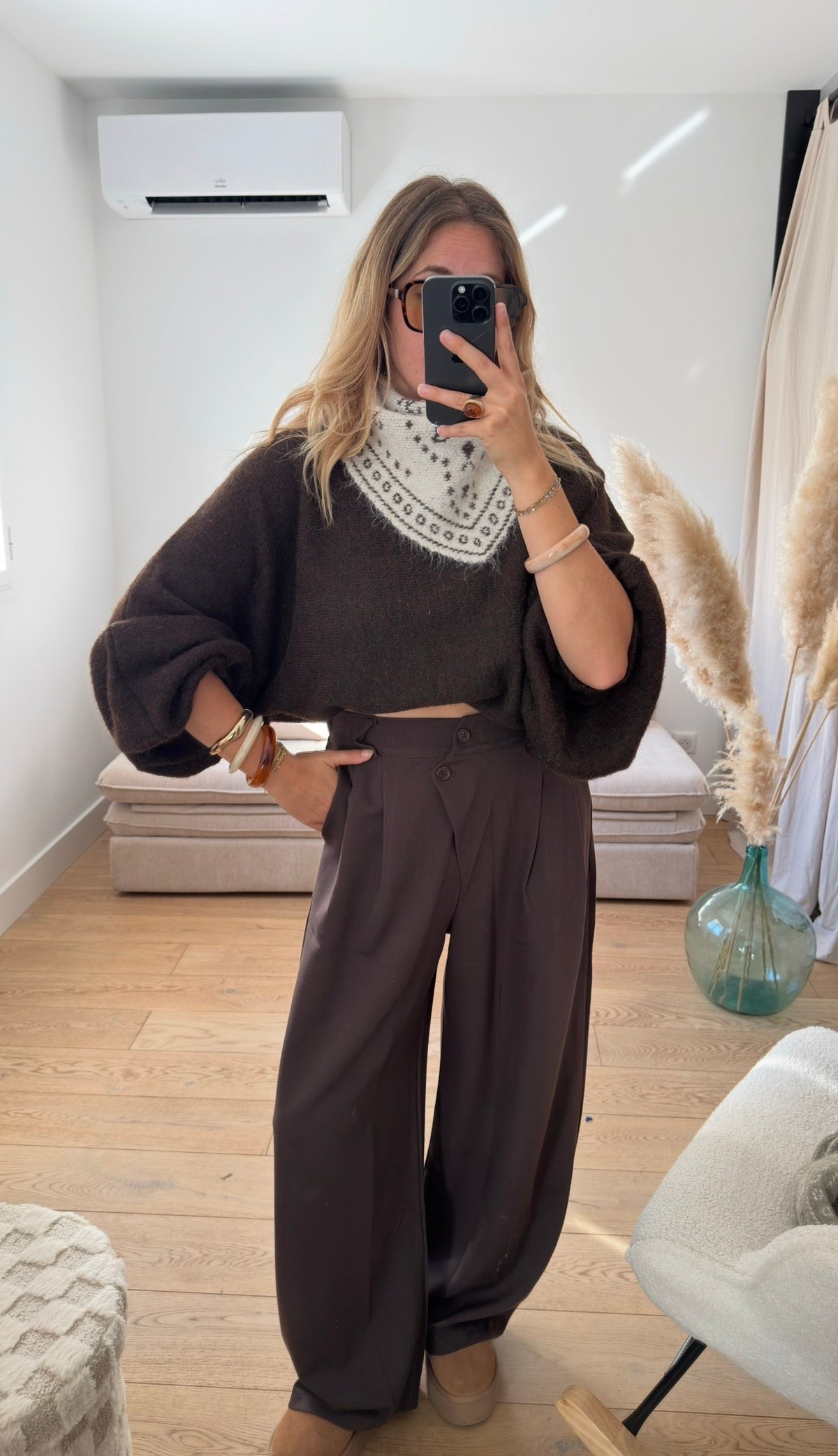 MILA - foulard triangle bandana en maille crème